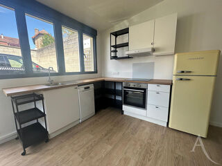  Appartement à louer 1 pièce 34 m²