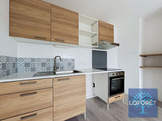  Appartement à louer 2 pièces 44 m²