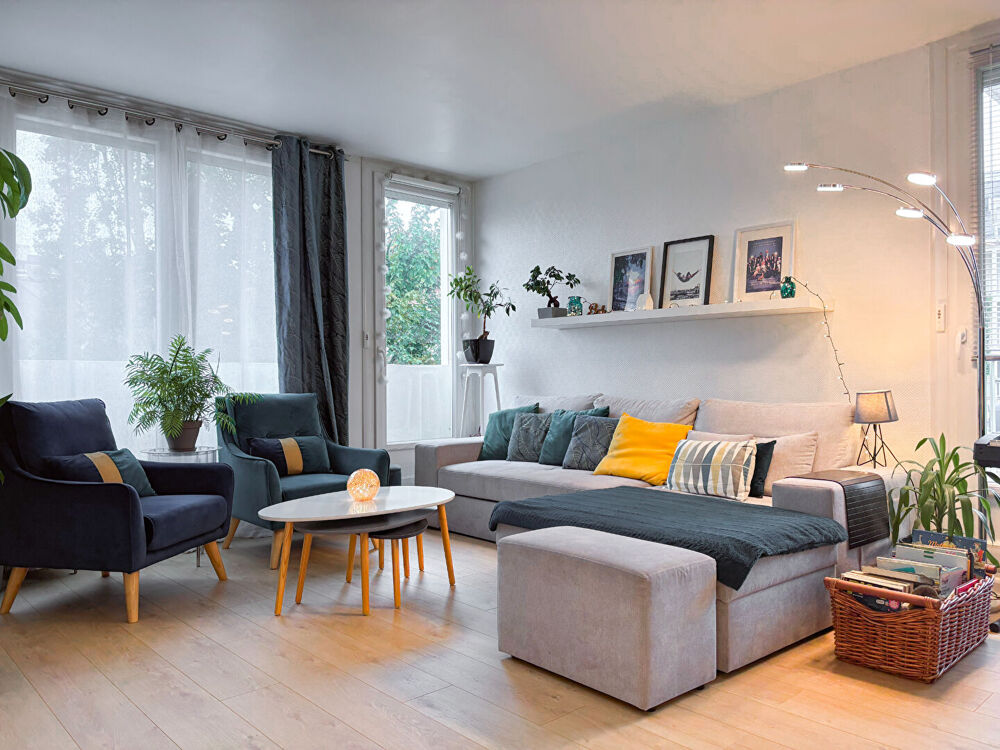Vente Appartement Appartement Angers quartier Larevellière de 3 pièces de 76 m² avec cave et stationnement Angers