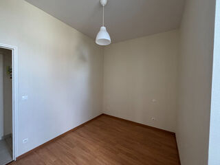  Appartement à louer 2 pièces 52 m²