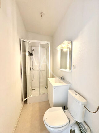  Appartement à louer 2 pièces 38 m²