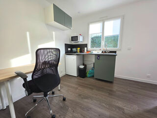  Immeuble � vendre 15 + pi�ces 330 m�