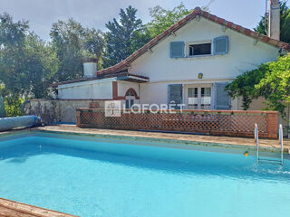  Maison  vendre 6 pices 160 m