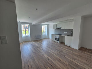  Appartement à louer 2 pièces 45 m²