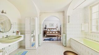  Villa � vendre 15 + pi�ces 500 m�