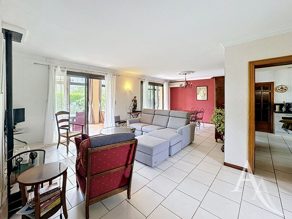 Vente Maison Maison Muret 5 pièces 110m²  avec véranda, buanderie et abris camping-car Muret