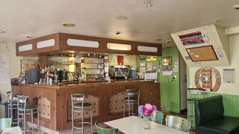 Bar - brasserie, fond de commerce 70m² + logement 54000 44460 Fegreac