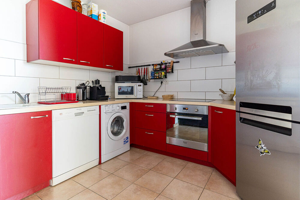 La Seyne Sur Mer Châteaubanne appartement T2 de 45 m² avec parking