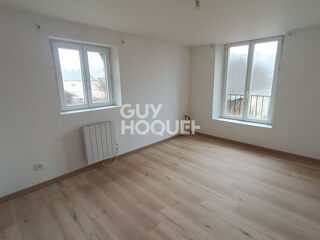  Appartement à louer 4 pièces 74 m²