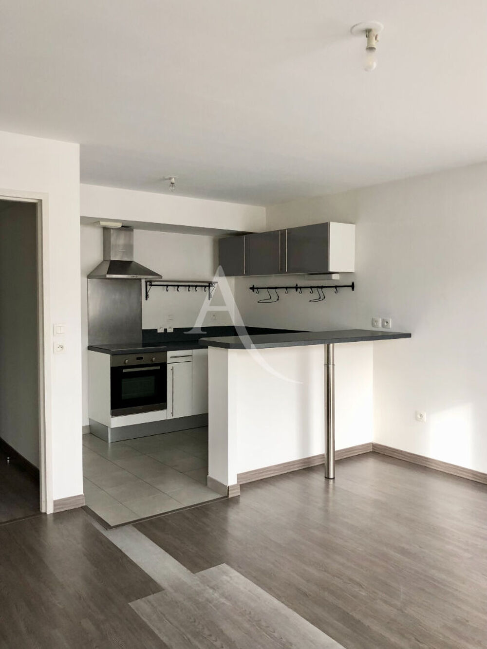 Location Appartement CARQUEFOU BOURG - Appartement Type 2 Carquefou