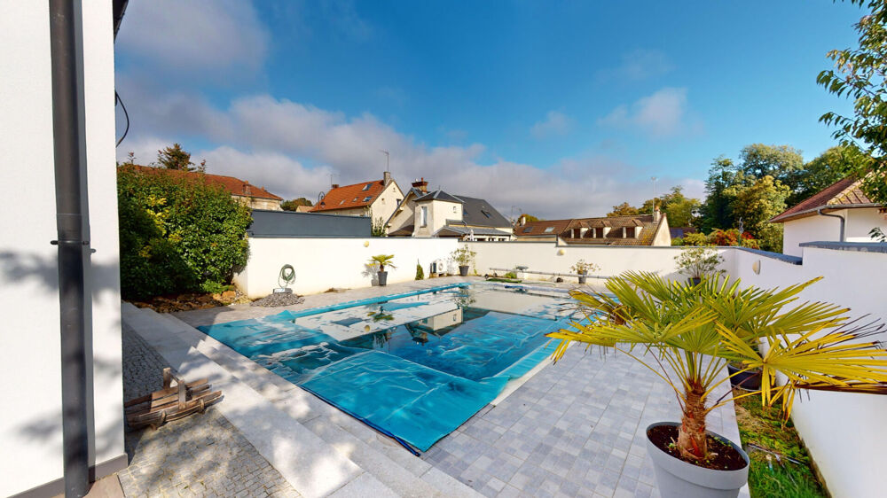 Maison contemporaine familiale - 10 pièces 309 m² - terrain de 800m2
