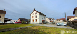  Immeuble à vendre 8 pièces 175 m²