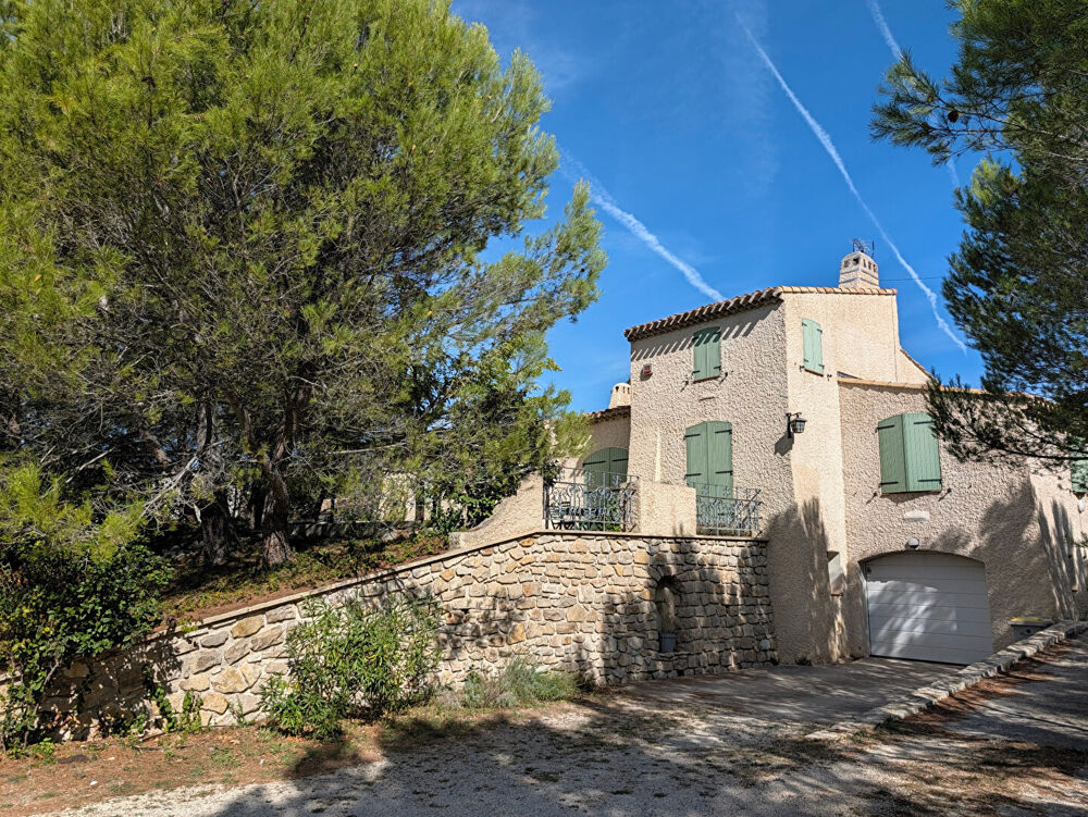 Location Maison EGUILLES - Villa de 115m² sur 2186 m² de terrain Eguilles
