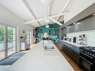  Maison  vendre 6 pices 240 m