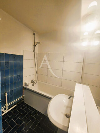  Appartement  vendre 1 pice 32 m