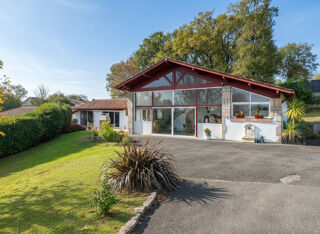  Maison  vendre 6 pices 148 m