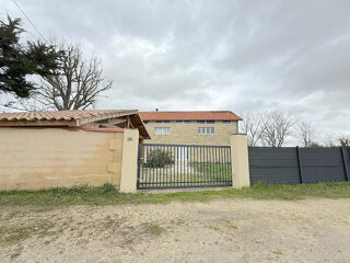  Maison � louer 3 pi�ces 163 m�