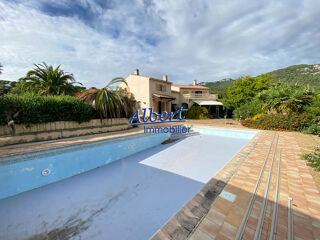  Maison � vendre 7 pi�ces 240 m�