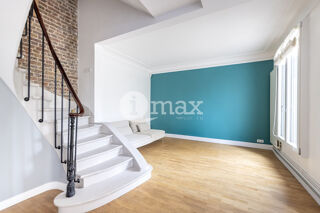 Vente Maison COURBEVOIE BECON - 7 PIECES 167 m² +TERRASSE + GARAGE DOUBLE  - 1 395 000 FAI Courbevoie