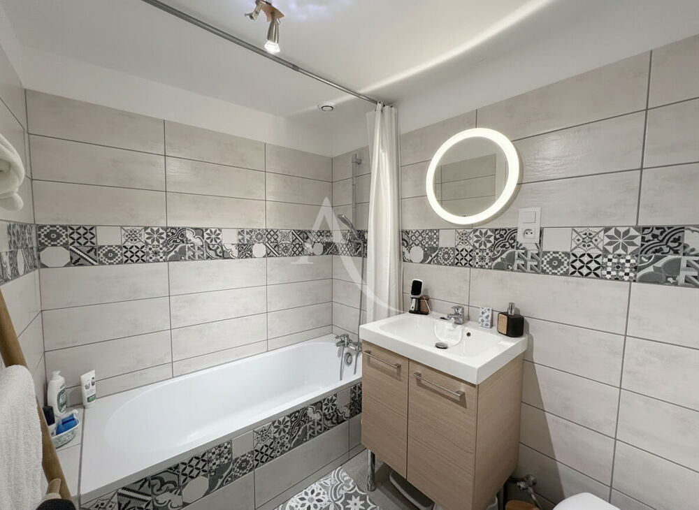 À vendre - maison spacieuse de 7 pièces à Oissery