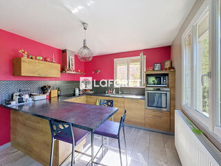  Maison à vendre 11 pièces 256 m²
