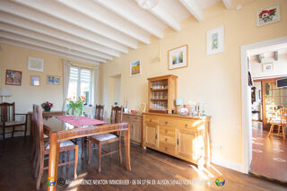  Maison à vendre 10 pièces 227 m²