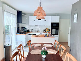  Maison  vendre 6 pices 160 m