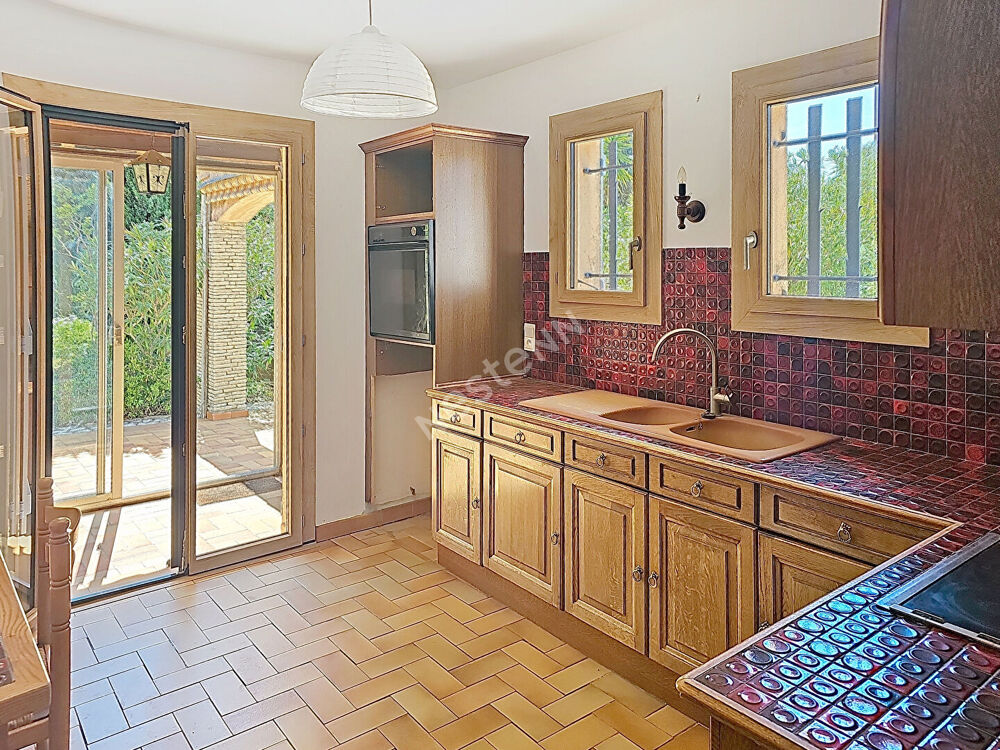 � vendre  Maison Sanary-sur-Mer (83110)