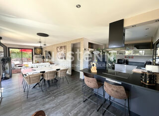  Maison à vendre 6 pièces 143 m²