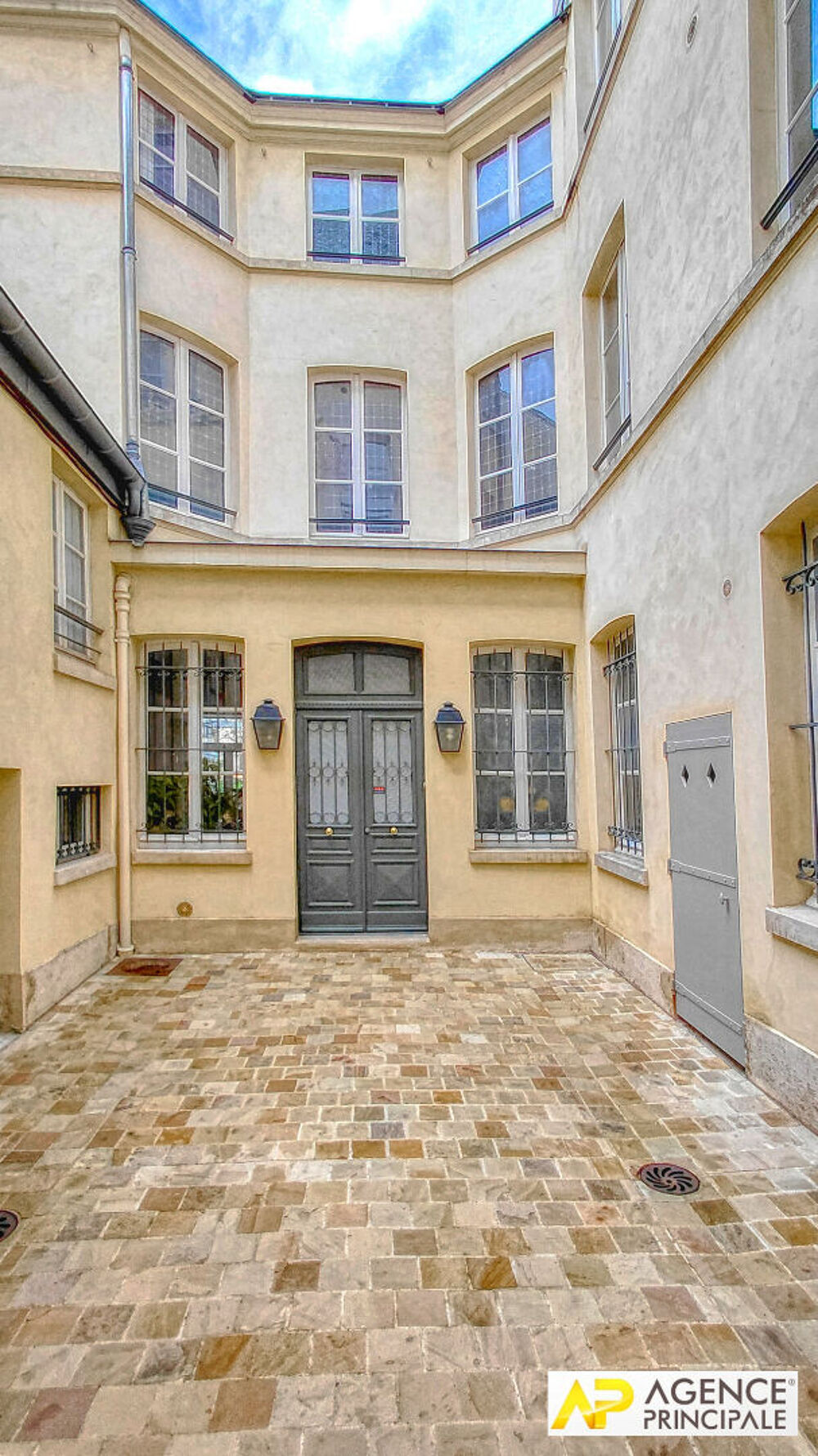 � vendre  Appartement Versailles (78000)