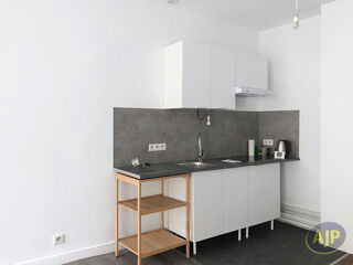  Appartement à louer 3 pièces 78 m²
