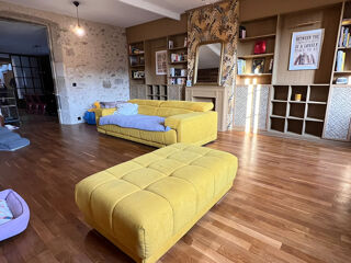  Maison à vendre 8 pièces 205 m²