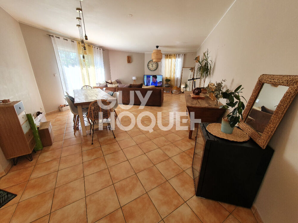 Location Maison Maison 4 pièces à louer à Villeneuve-de-Berg - Villeneuve de berg