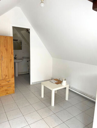  Appartement à louer 1 pièce 20 m²