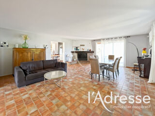  Maison � vendre 6 pi�ces 202 m�