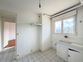  Appartement à louer 4 pièces 63 m²