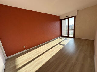  Appartement � vendre 4 pi�ces 84 m�