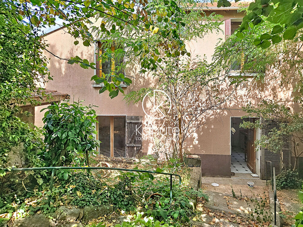 Maison à Lyon avec 4 chambres sur parcelle de 720 m²
