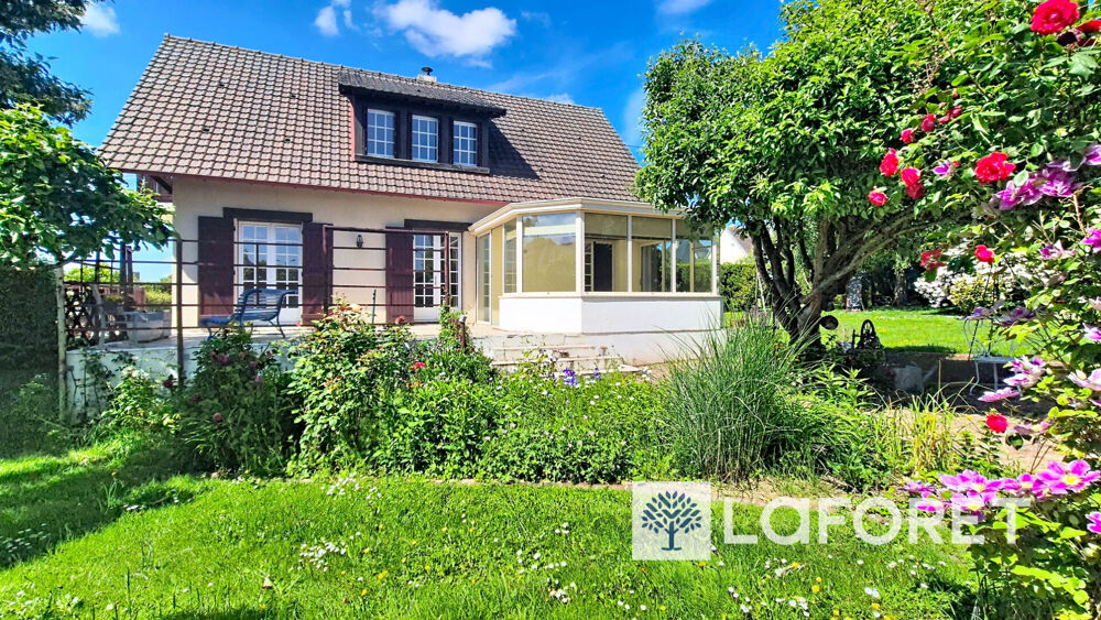 Maison 6 pièces 125 m² · à Les Monts D Aunay · 125 m² · 240 000 €