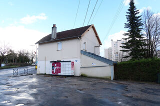  Immeuble � vendre 5 pi�ces 1 m�