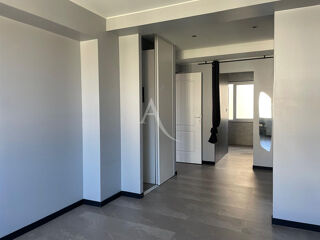  Appartement à louer 3 pièces 72 m²
