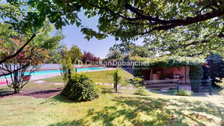  Villa à vendre 9 pièces 240 m²
