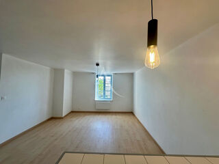  Appartement à louer 2 pièces 44 m²