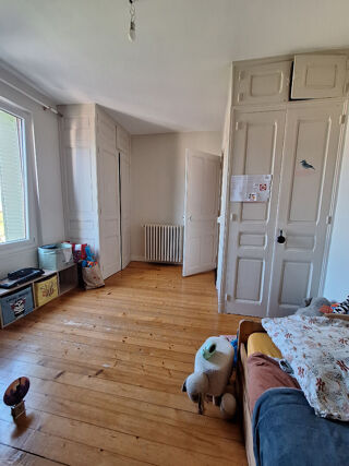  Appartement � louer 4 pi�ces 82 m�