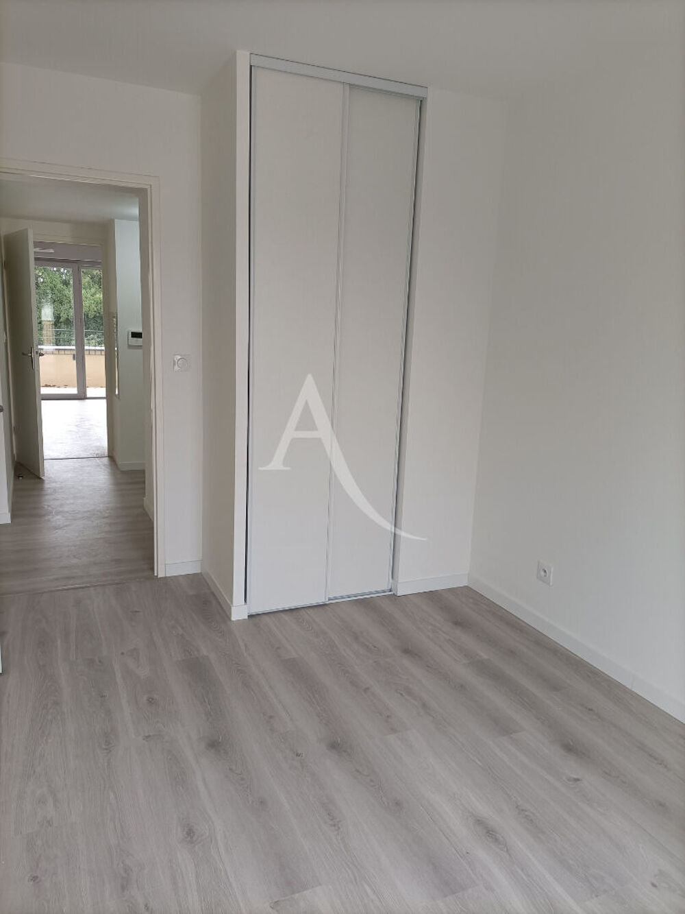 Location Appartement Appartement  3 pièces 64.64 m2 avec deux balcons Brou sur chantereine