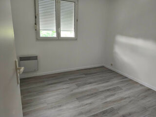  Appartement à louer 3 pièces 64 m²