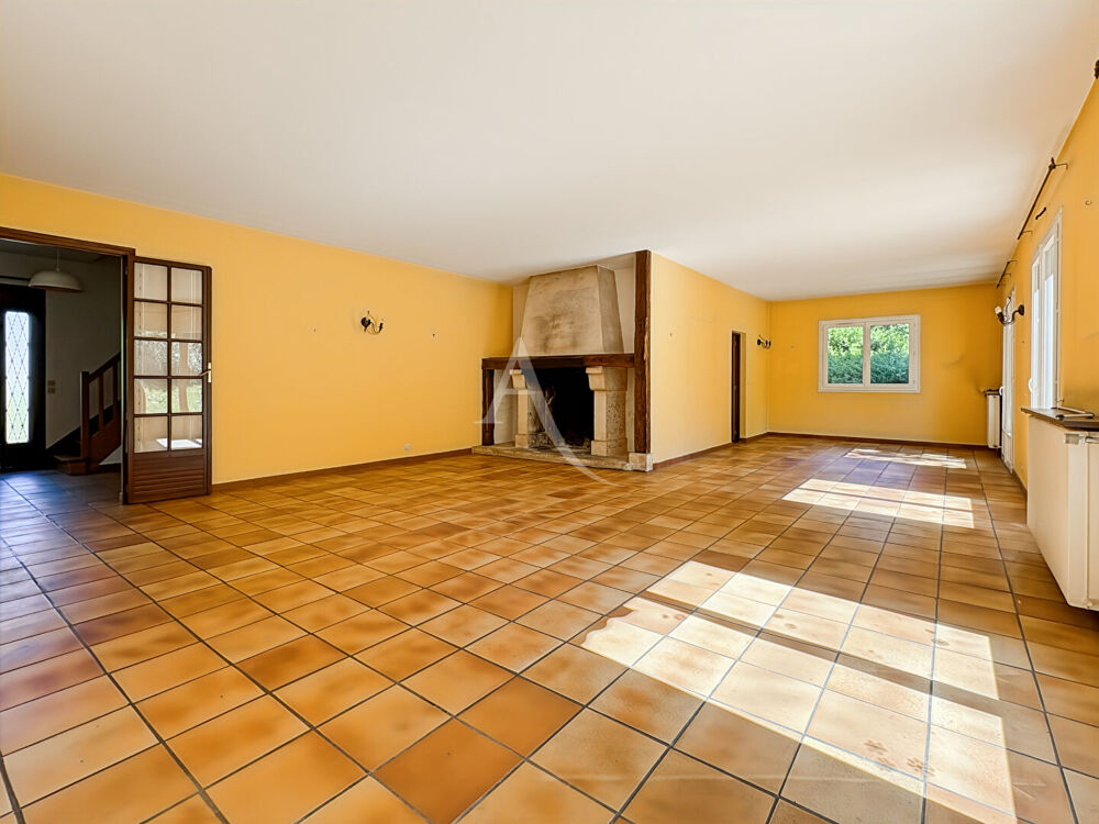 Vente Maison Propriété à Auvers-Saint-Georges - jardin paysagé, beaux espaces, sous-sol total Auvers saint georges
