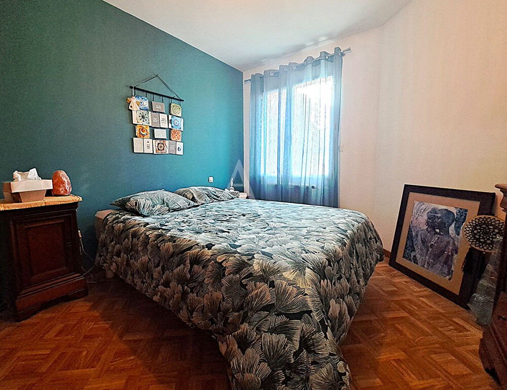 Vente Maison Maison à L'Oie d'environ 174m², sur une parcelle de 1039m² !! L oie