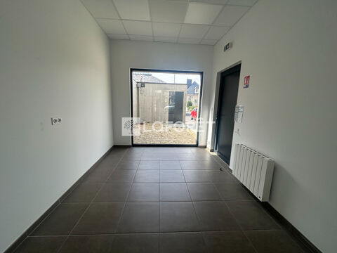   Local commercial - Les Monts d'Aunay - 40 m² 