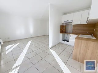  Appartement à louer 2 pièces 47 m²